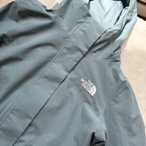 The North Face City Breeze Rain Parka II